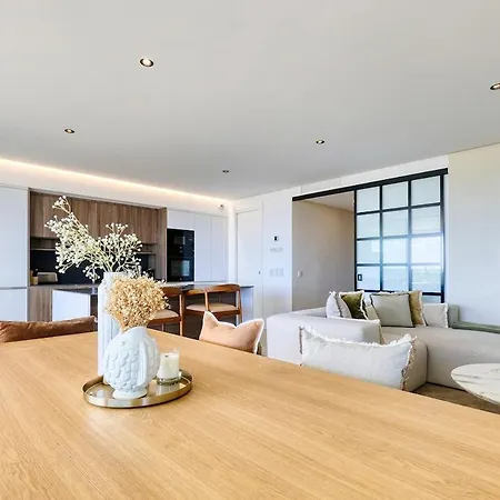 Incredible Sea View At Hills Apartmán