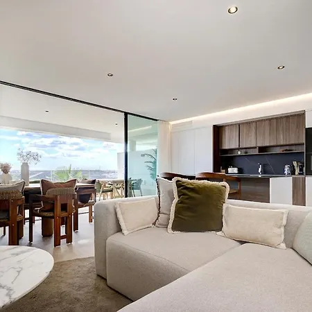 Incredible Sea View At Hills Apartmán *